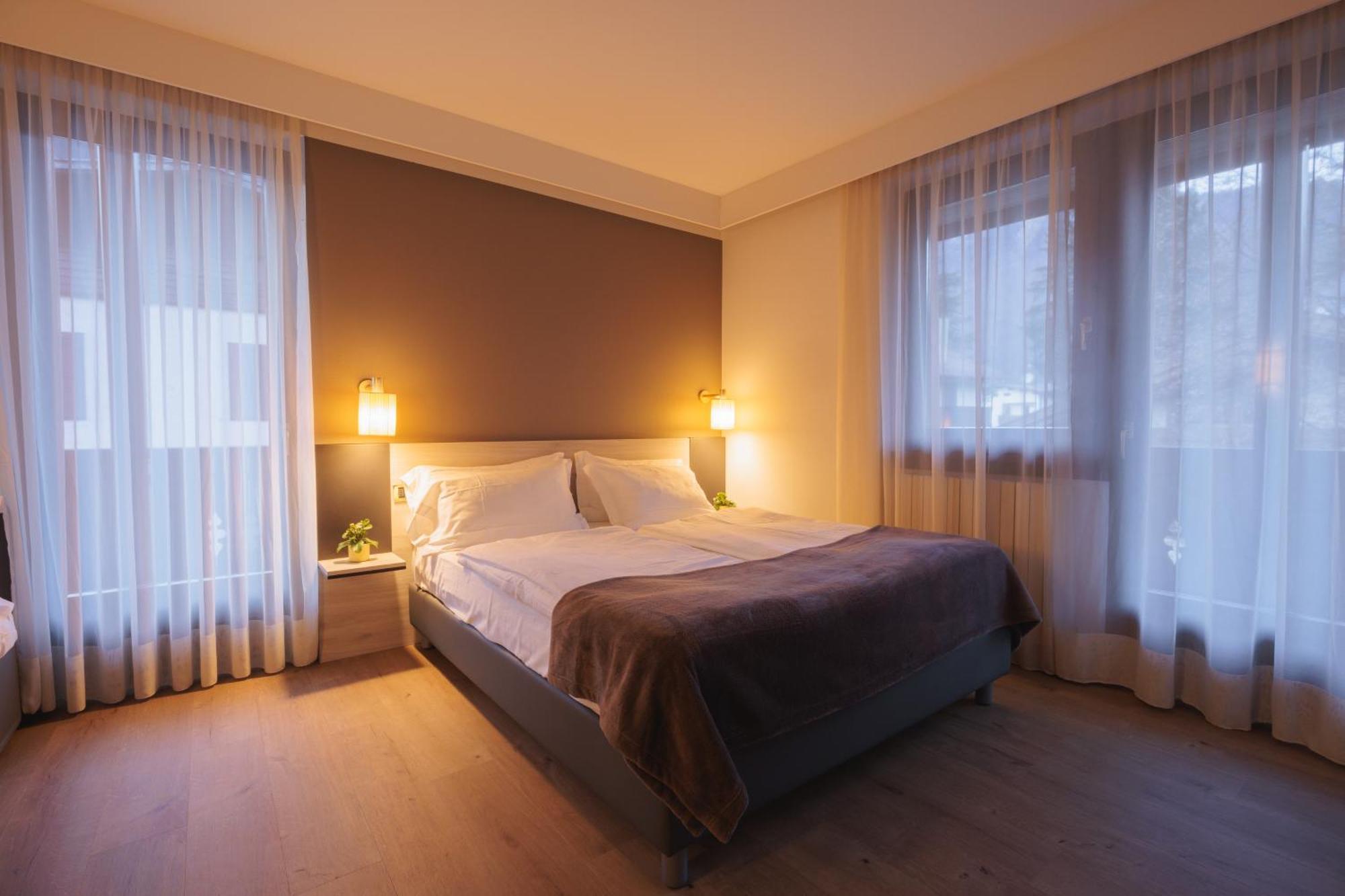 Hotel Binelli Pinzolo Luaran gambar
