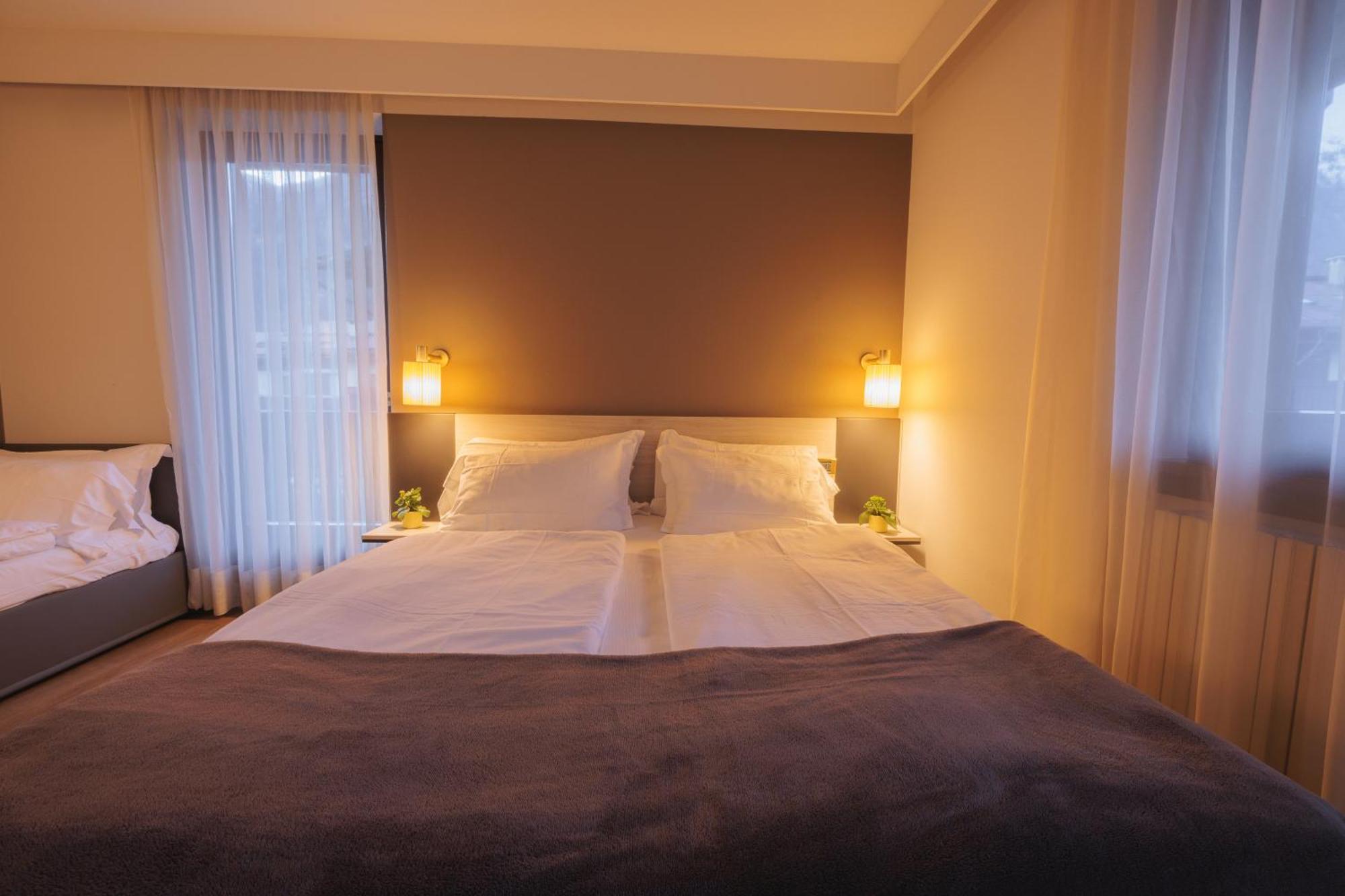 Hotel Binelli Pinzolo Luaran gambar