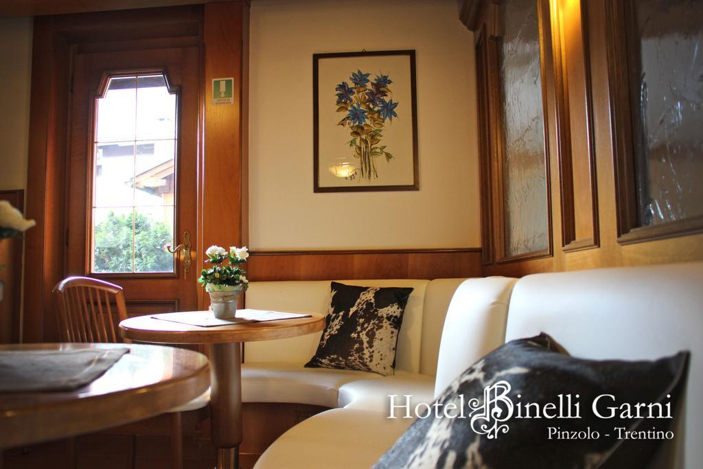 Hotel Binelli Pinzolo Luaran gambar